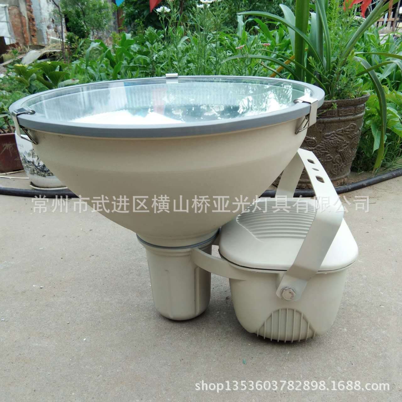 Factory Supply 165-400W Industrial and Mining Electrodeless Light, Can Be Equipped with 250W, Indoor and Outdoor Lighting, Floodlight, Square Light