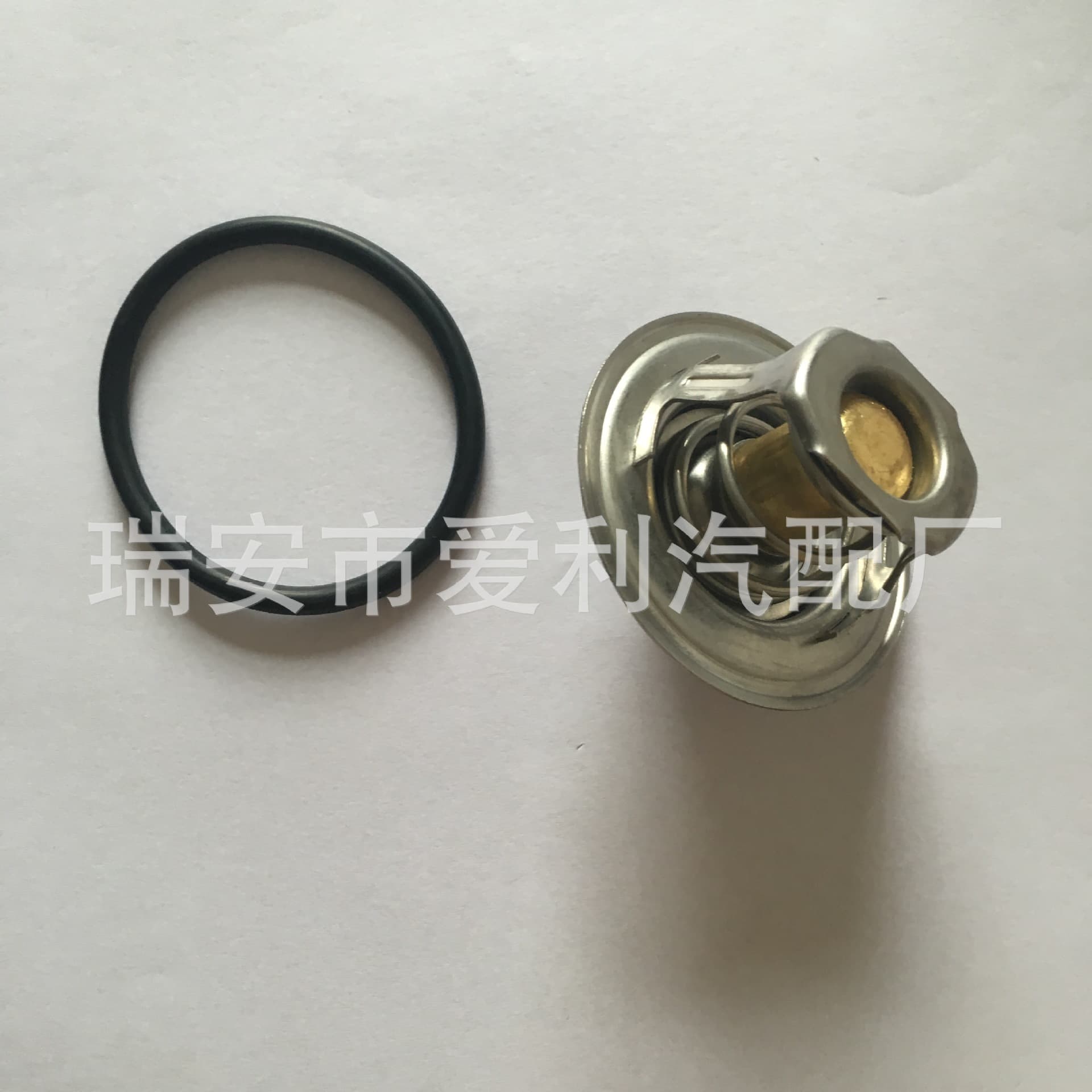 Thermostat 050121113C, stock 1-2 days, out of stock 7-30 days