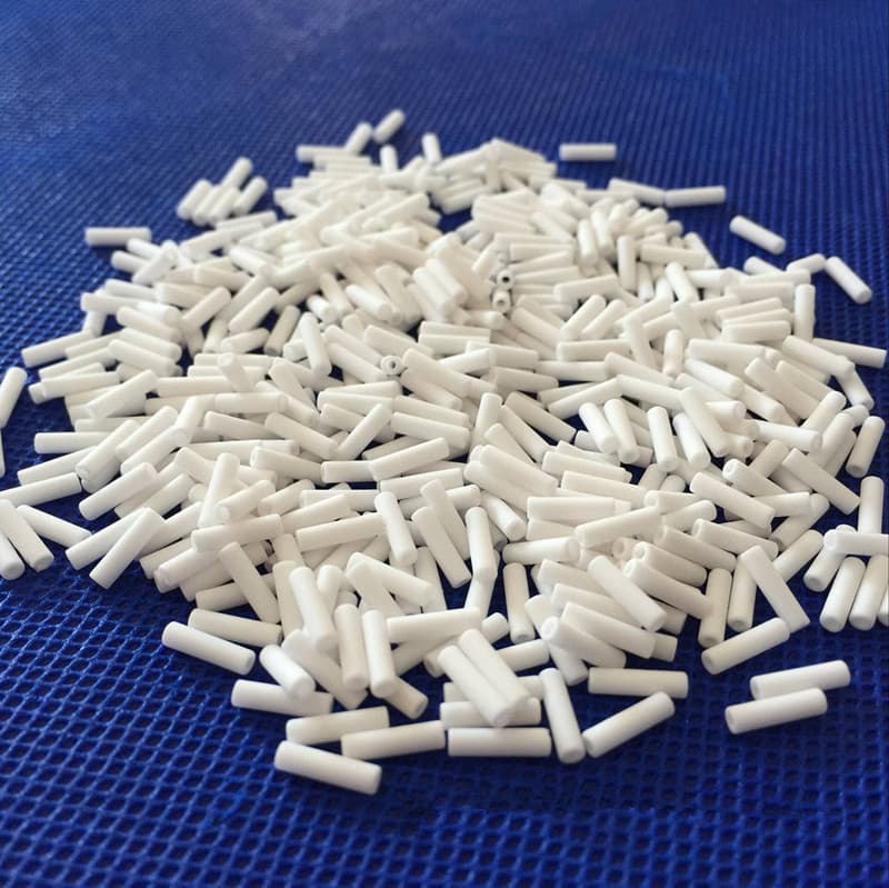 Alumina tubes, ceramic tubes, insulated ceramics, small hole wire threading tubes, 2*1*7.5 in stock mini anti-static.