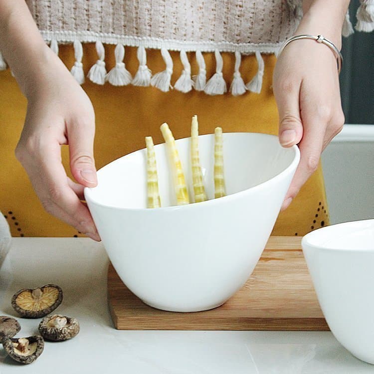 Pure white fruit salad bowl soup bowl creative diagonal sauce bowl noodle bowl self-service hot pot restaurant dish tube Japanese ceramic