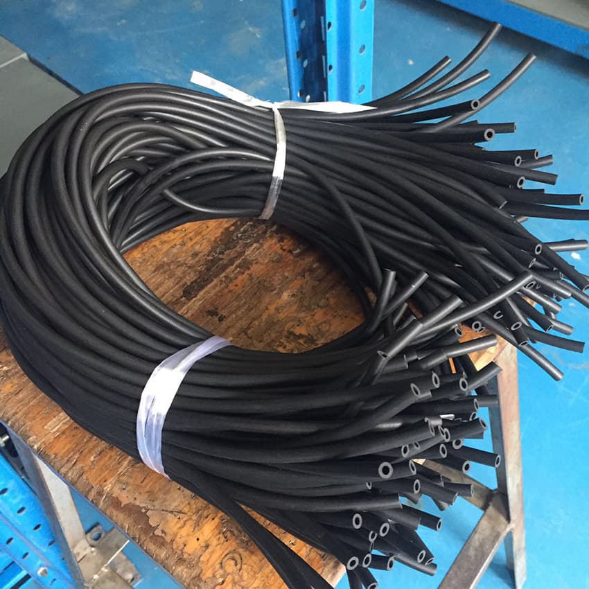 Wholesale Various Colors Sizes Rubber Oil/Ethanol Resistant Fuel Line 2.5*5.5 3-Year Warranty