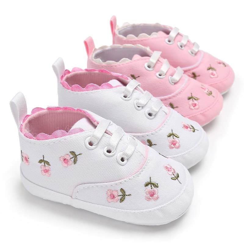 Baby Shoes Spring/Autumn Embroidered Infant Shoes 0-1 Year Soft Sole Walking Shoes