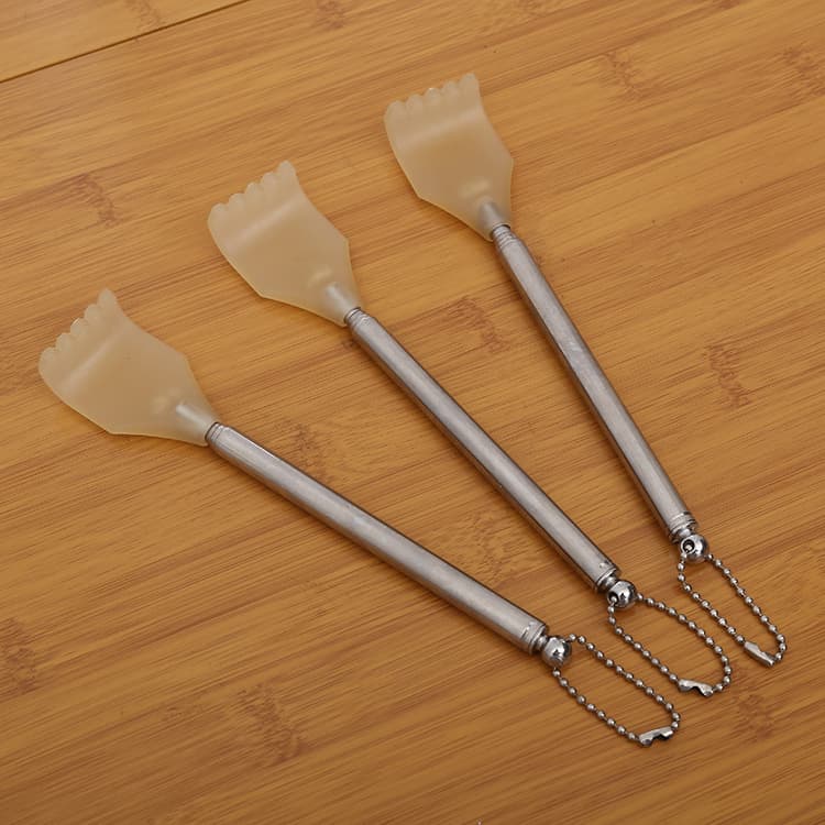 Two-dollar store four-section stainless steel telescopic back scratcher, itch relief rake
