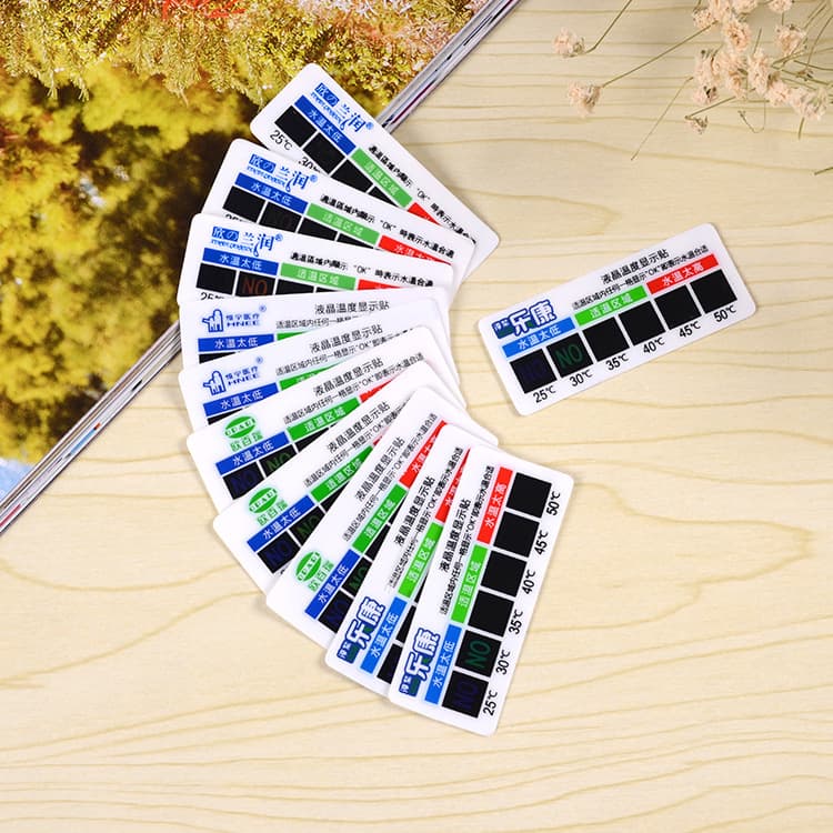 Salt water thermometer, liquid crystal color changing salt water thermometer, nasal wash matching temperature measurement supplies, salt water thermometer