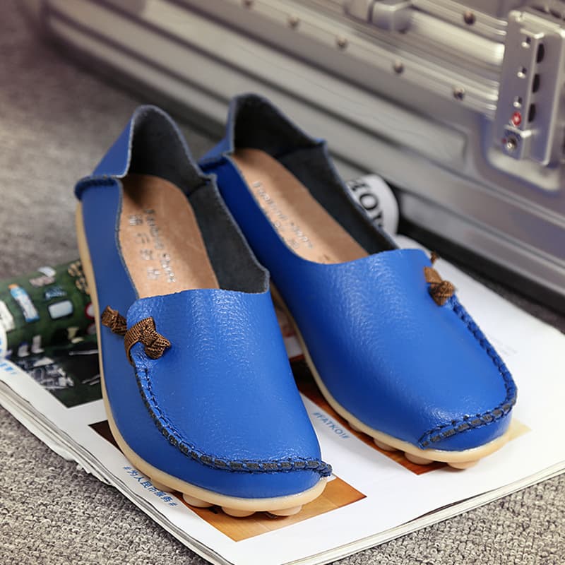 2019 New Factory Direct Sales Large Size Genuine Cowhide Mother's Shoes, Beanie Shoes, Nurse Shoes, Flat Shoes, Girls' Low Tops