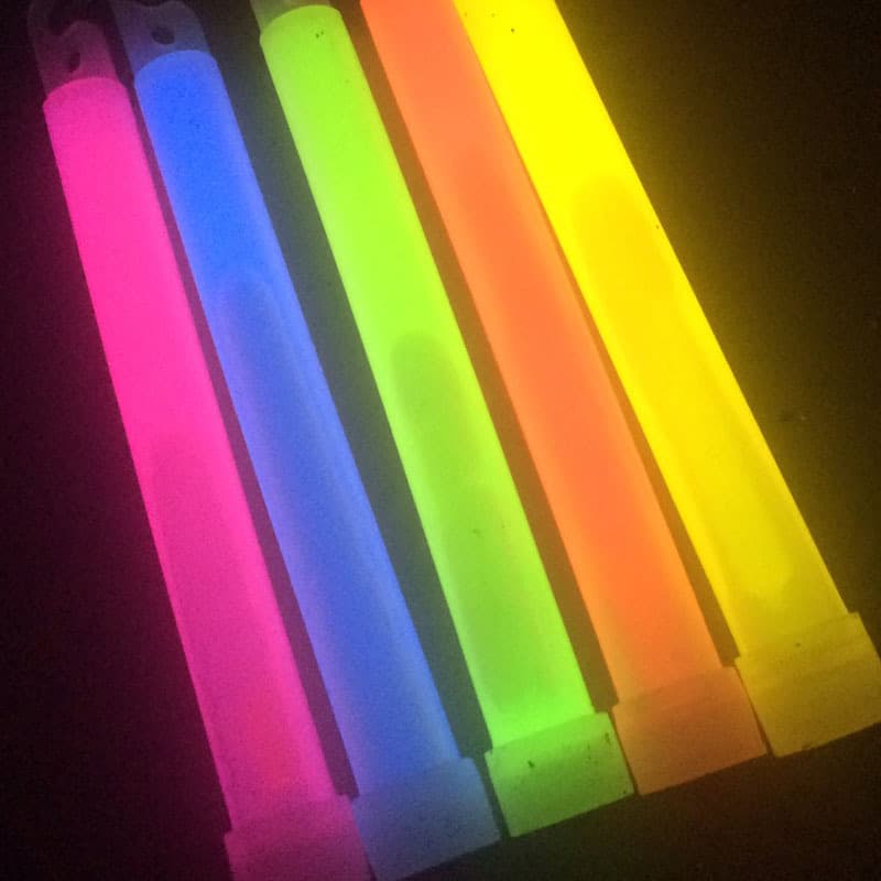 6-inch Glow Sticks with Hooks, Outdoor Camping Emergency Lighting, Concert Glow Sticks Customizable with Logo Printing