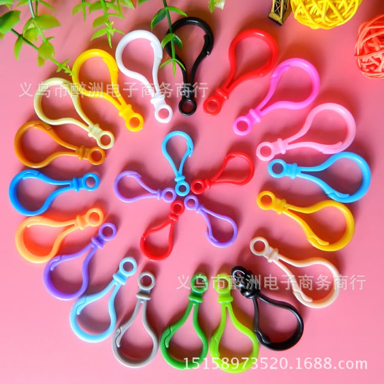 5cm plastic colored key swivel hooks, bulb clasps keychains, candy-colored toy hook accessories, gourd doll clasps.