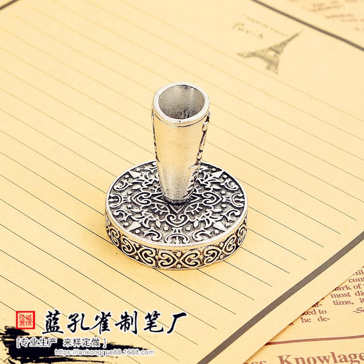 Wax Seal Stamp Base, Exquisite Envelope Sealing Stamp Stand with Iconic Design