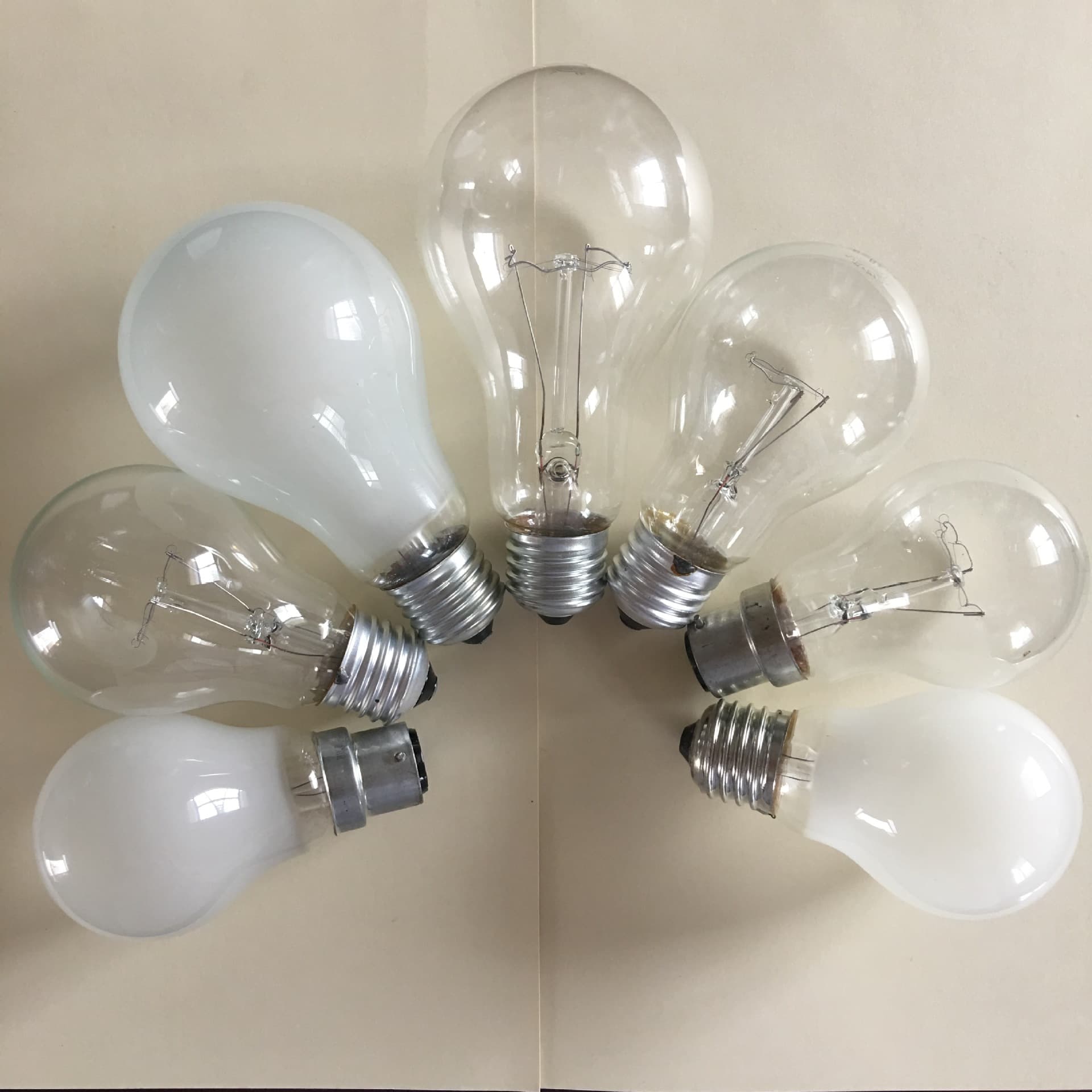 Source Factory Provides Export of Various Industrial Special Lighting Bulbs, High-Power Incandescent Lamps, Multiple Models