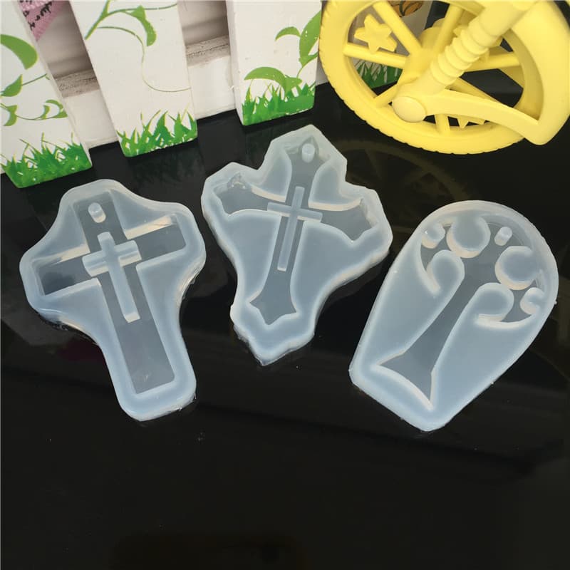 Mirror Vintage Cross Pendant Drop Epoxy UV Resin No Drilling Mold Cake Mold with Hole Silicone Baking Mold Irregular Shape