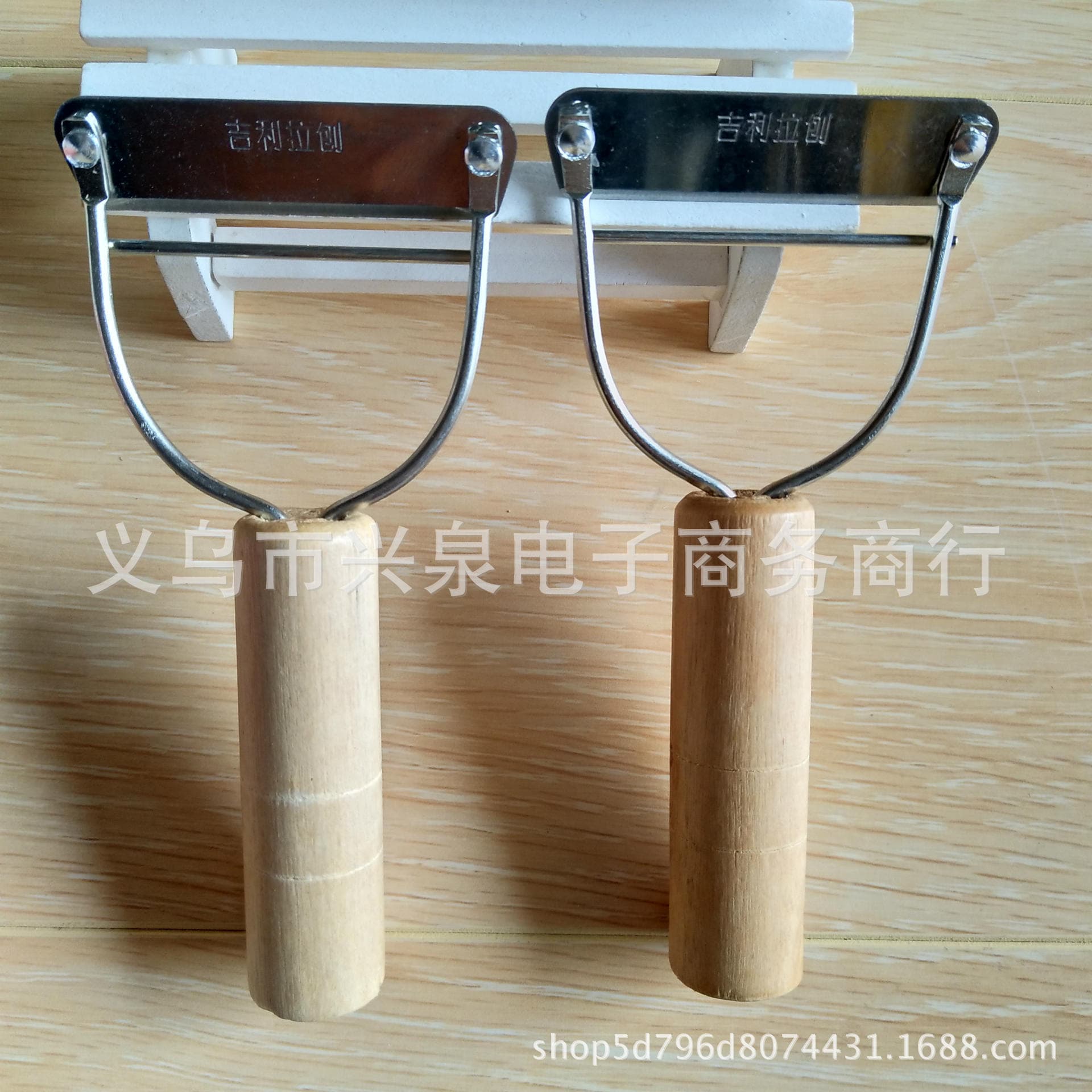 Dollar Store Peeling Knife, Wooden Handle Peeler, Wooden Draw Plane, Peeler, Fruit Scraper, Wholesale