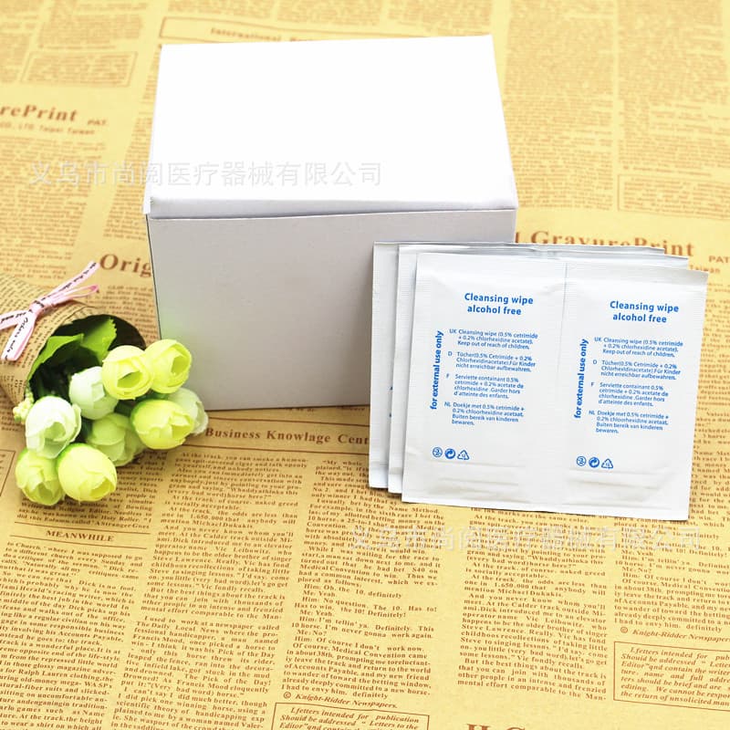 Disposable Disinfectant Wipes, Individually Wrapped Sanitizing Tissues, First Aid Kit Accessories 100 Sheets/Box Sanitizing Wet Wipes