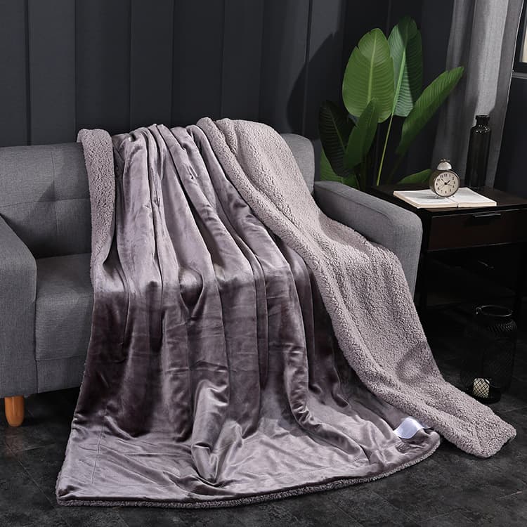 Japanese Winter Milk Fleece Blanket, Thickened Coral Fleece Small Throw for Office Naps, Sofa Blanket, and Bed Cover