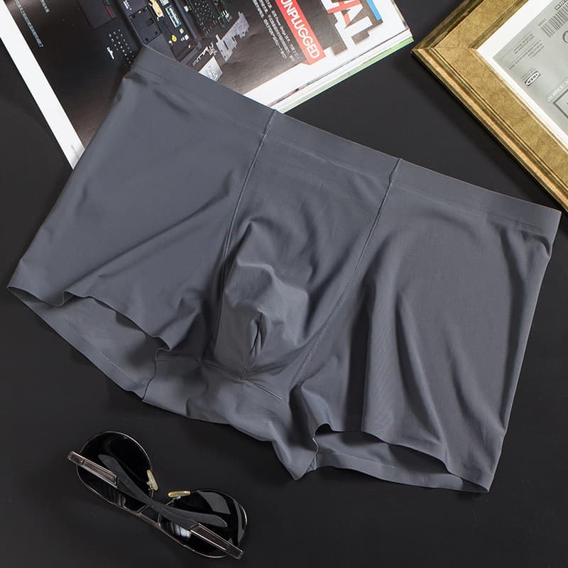 Men's Ice Silk Seamless One-Piece Boxer Briefs Ultra-Thin Breathable Mid-Rise U-Shaped Pouch Sexy Underwear Factory Wholesale
