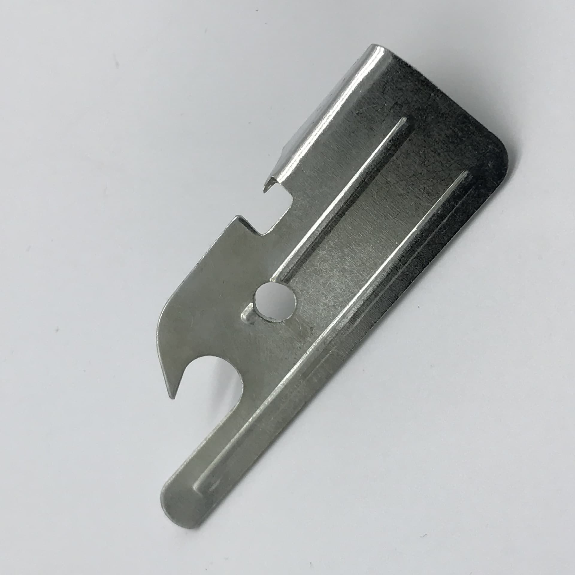 Electroplated and Polished Simple Small Can Opener, Multi-purpose Bottle Opener, Three-in-One Tool