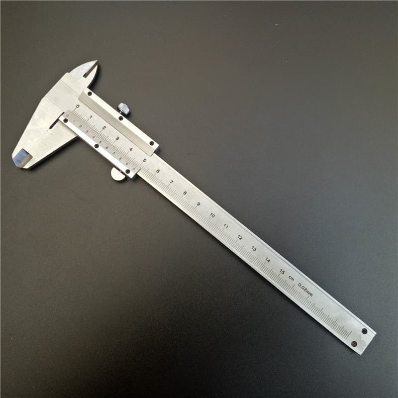 Vernier calipers, depth gauges, mechanical rulers, straightedges, depth gauges for teaching and students, 150mm calipers available in stock.