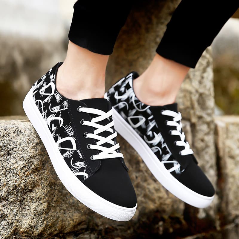 Spring Summer 2023 New Men's Shoes Korean Style Fashion Student Skate Shoes Casual Trendy Low Top Sports