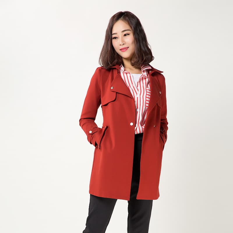 Women's clothing processing factory, small batch private labeling for autumn/winter trench coats.
