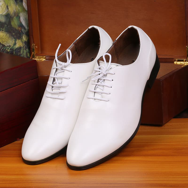 Men's Dress Shoes 2026 Formal Leather Shoes Korean Style White Fashion Pointed Toe Shoes Trendy Wedding Studio Photography Shoes