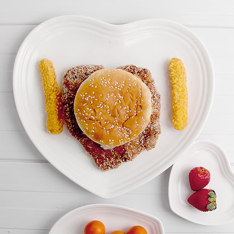 Ceramic candy-colored girly heart-shaped baking pan salad plate dessert plate soup bowl baby rice bowl plate baking mold