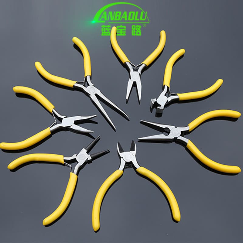 Factory wholesale chrome vanadium steel mini pliers, anti-slip mini diagonal cutting pliers, manual labor-saving 5-inch mini long nose pliers