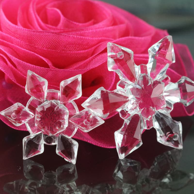Cross-border Christmas Tree Hanging Ornaments, Transparent Six-Petal Acrylic Snowflakes, DIY Pendants, Christmas Gift Accessories