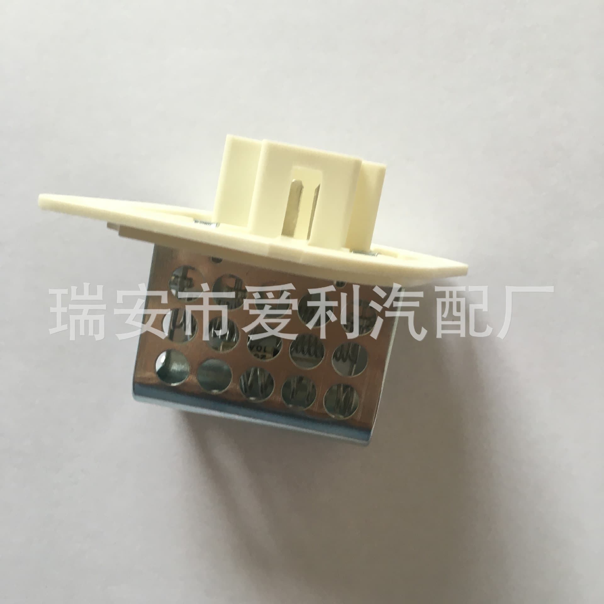 Thermostat 4864957 Resistor stock 1-2 days, none 7-30 days