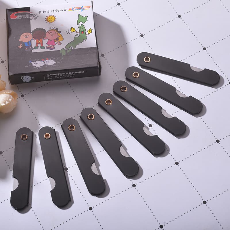 DIY cultural supplies, safety paper knife, black and white iron pencil sharpener, small steel knife
