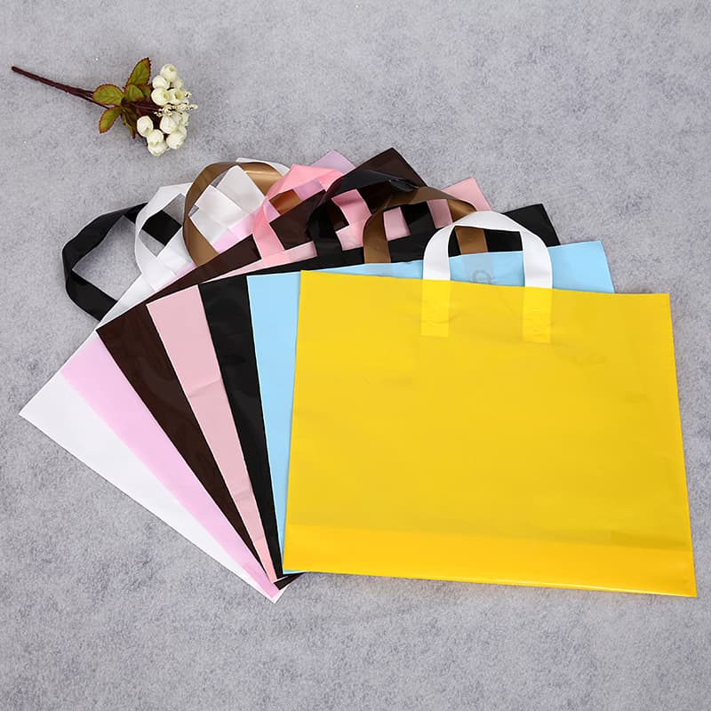 Men's, Women's, and Children's Clothing Store Bags LOGO Portable PE Plastic Bags Gift Store Packaging Shopping Bags Wholesale