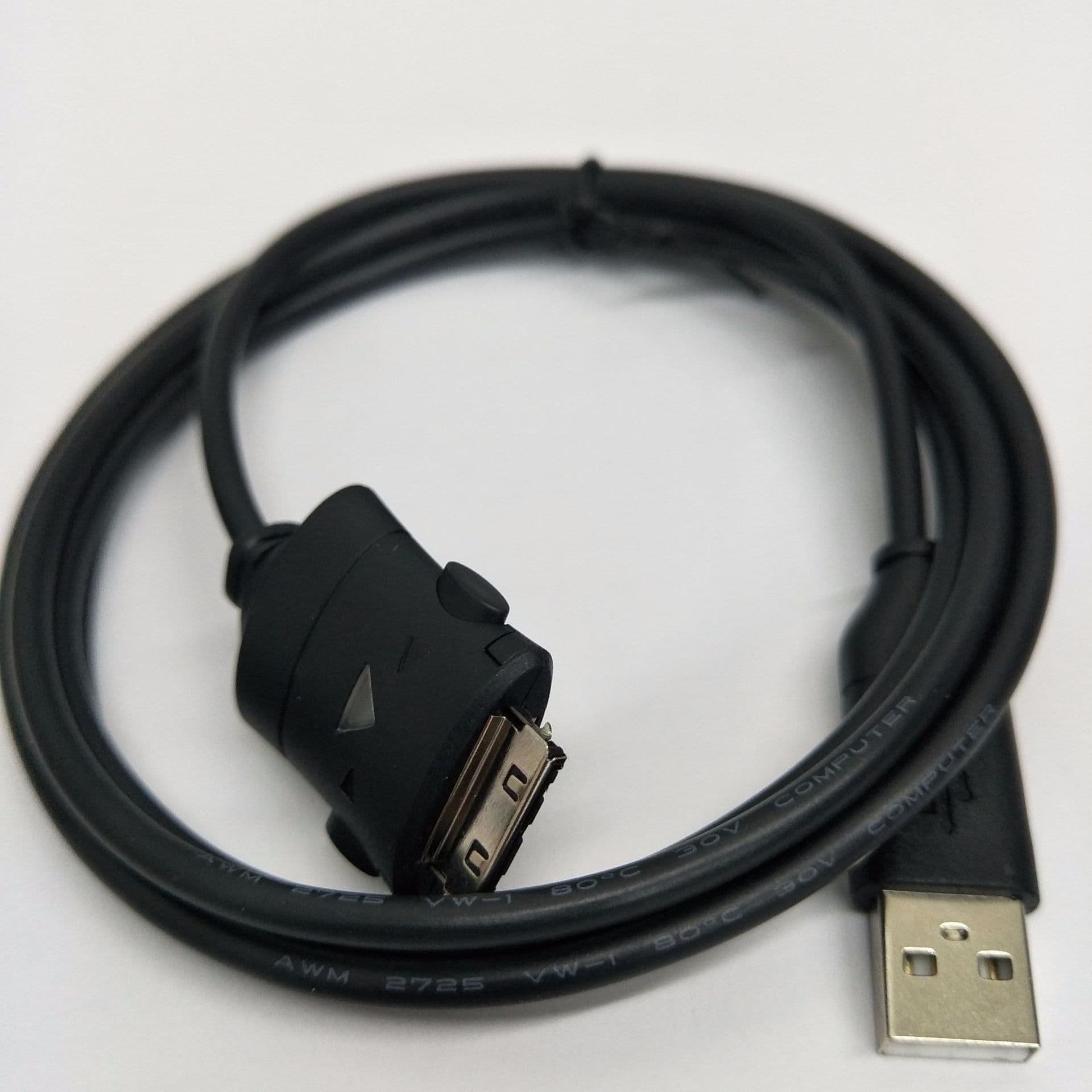 Compatible with Samsung SUC-C2 USB data cable, digital camera charging connection cable data line