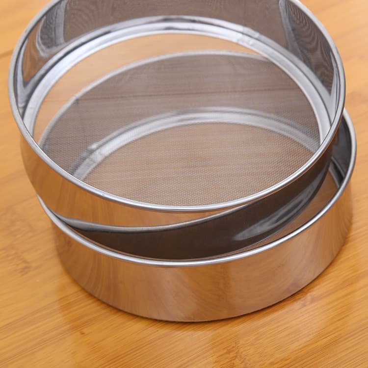Two-Yuan Store 15cm Household Stainless Steel Flour Sieve, 2-Yuan Store 40 Mesh Stainless Steel Flour Sieve Home Baking Tool