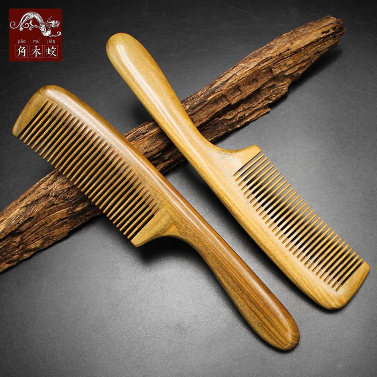 Jiaomu Jiao brand factory wholesale green sandalwood comb fine-tooth handle small comb round handle short tooth men's comb new style