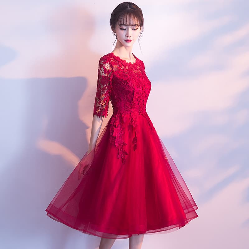 Bride's Toast Dress for Autumn 2026, New Red Slim-Fit Engagement Banquet Wedding Dress, Homecoming Dress for Women, Mid-Length