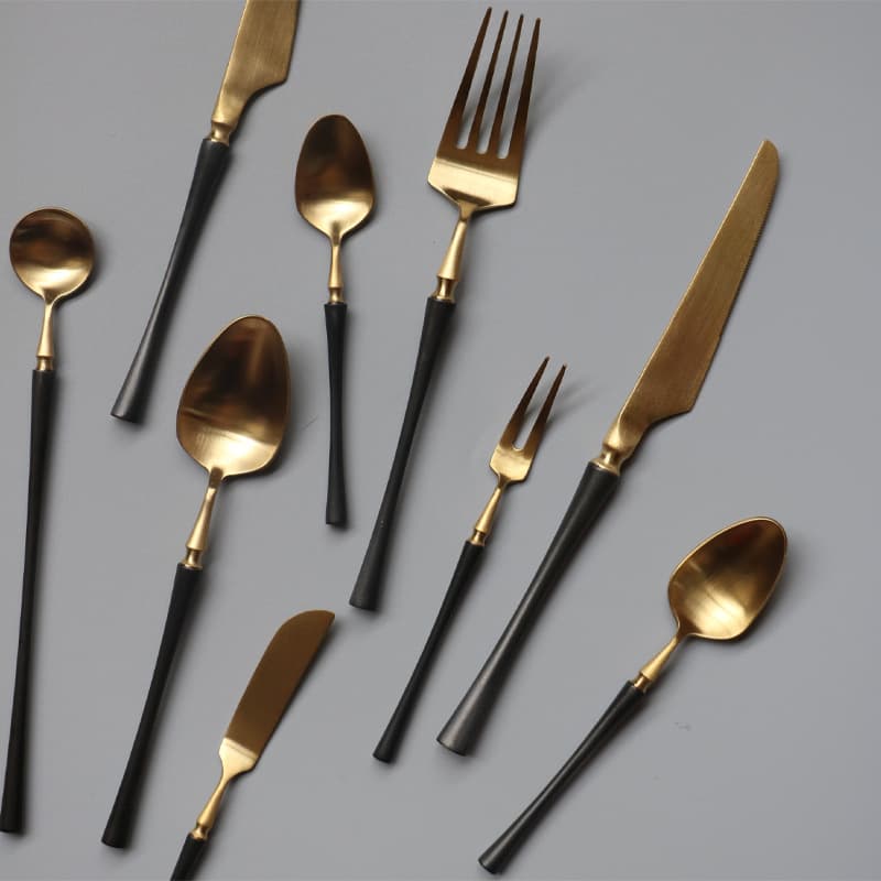European style tableware set, brushed black gold craftsmanship, 304 stainless steel cutlery, forks and spoons, hotel tableware gifts