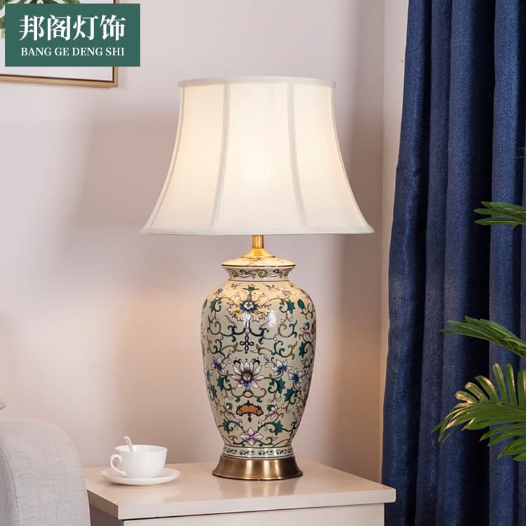 Jingdezhen Chinese Ceramic Table Lamp Living Room Bedroom Bedside Lamp E27 Hotel Model Room Decorative Table Lamp Wholesale