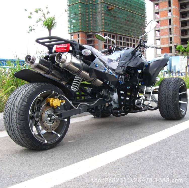 Three-wheel beach buggies, water-cooled four-wheel off-road motorcycles, automatic track bikes, large Mars Kawasaki sports cars, ATVs