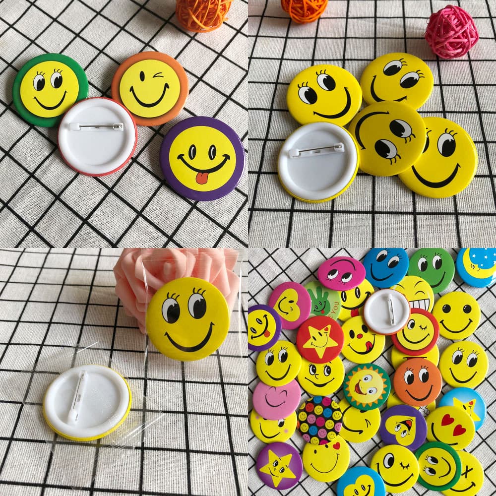 Smiley Face Pins, Cute Multi-expression Badges, Small (3cm) and Large (4.5cm) Sizes