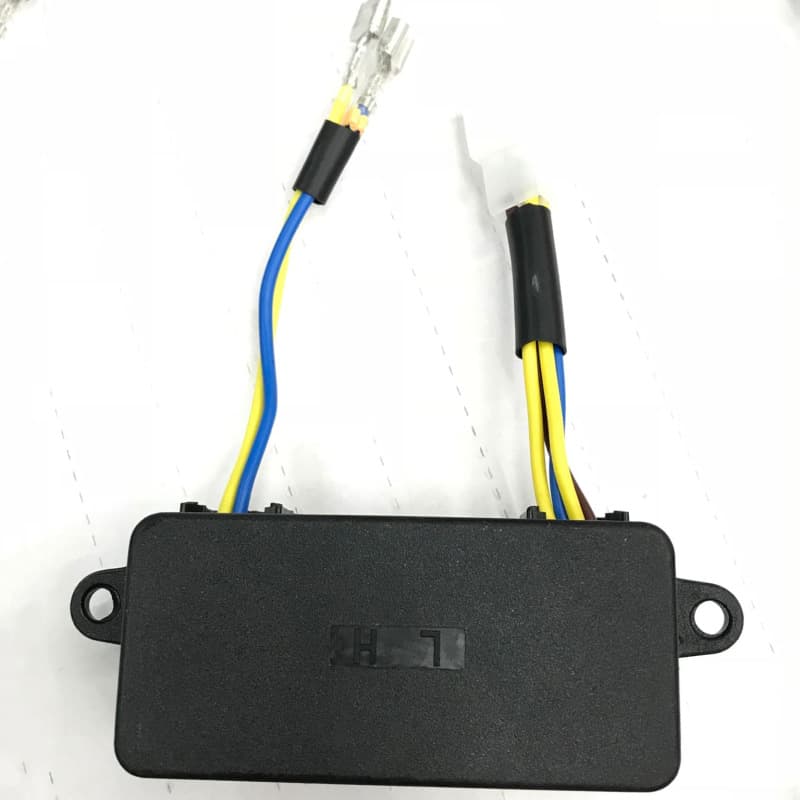 Gasoline Generator Parts 2 Kilowatt Voltage Regulator, 3kw Regulator, Stabilizer AVR High Quality