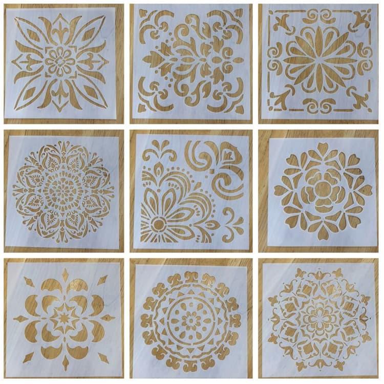 Hot-selling square plastic cutout mandala template from the manufacturer. DIY handmade blackboard/wall painting template.