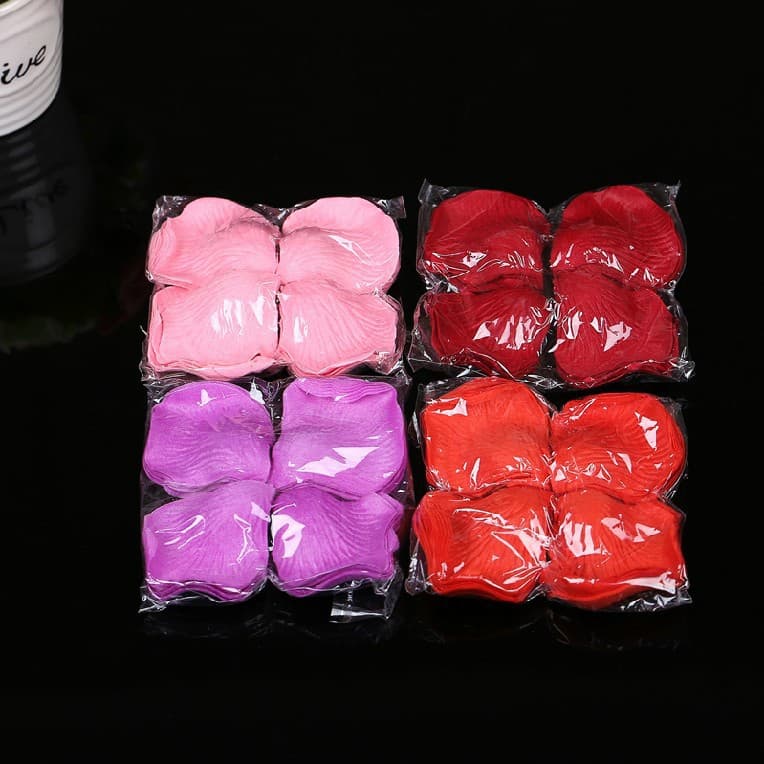 Wedding Scene and Bridal Room Decoration Non-Woven Fabric Simulated Rose Petals for Romantic Proposals and Birthday Hand-Scattering Flowers