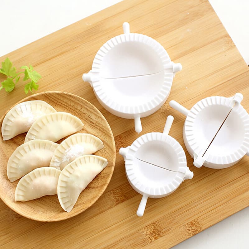 Manual dumpling maker, dumpling maker, dumpling mold, pressing dumpling mold, dumpling clip, three-piece set of dumpling making tools
