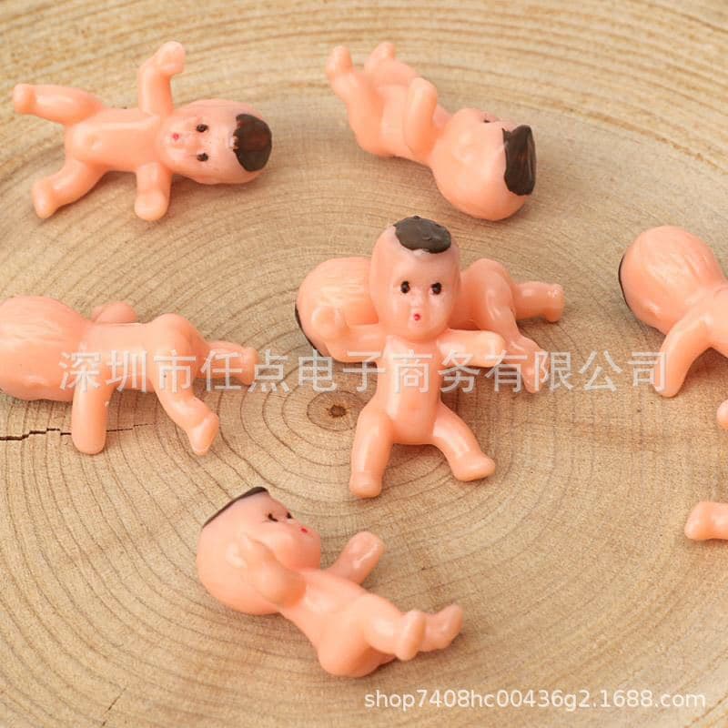 Baby Shower Plastic Infant Bath Game King Cake Baby 1 Inch Plastic Doll