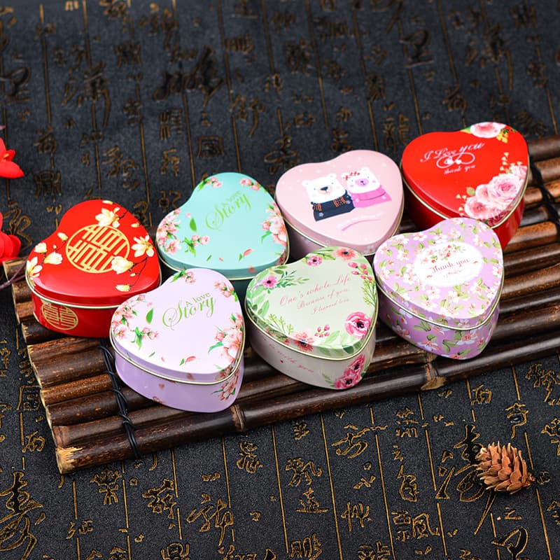 New Creative Tin Candy Box with Small Heart Print, Tin Packaging Gift Box, Factory Direct Ready Stock