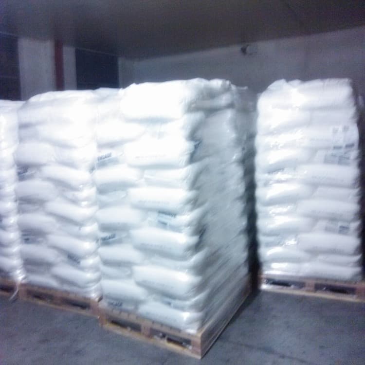 Reinforced 40% Natural Color PBT High Impact Resistance High Temperature Resistance Chemical Environmental Protection Recyclable Plastic Pellets Spot Discount Supply