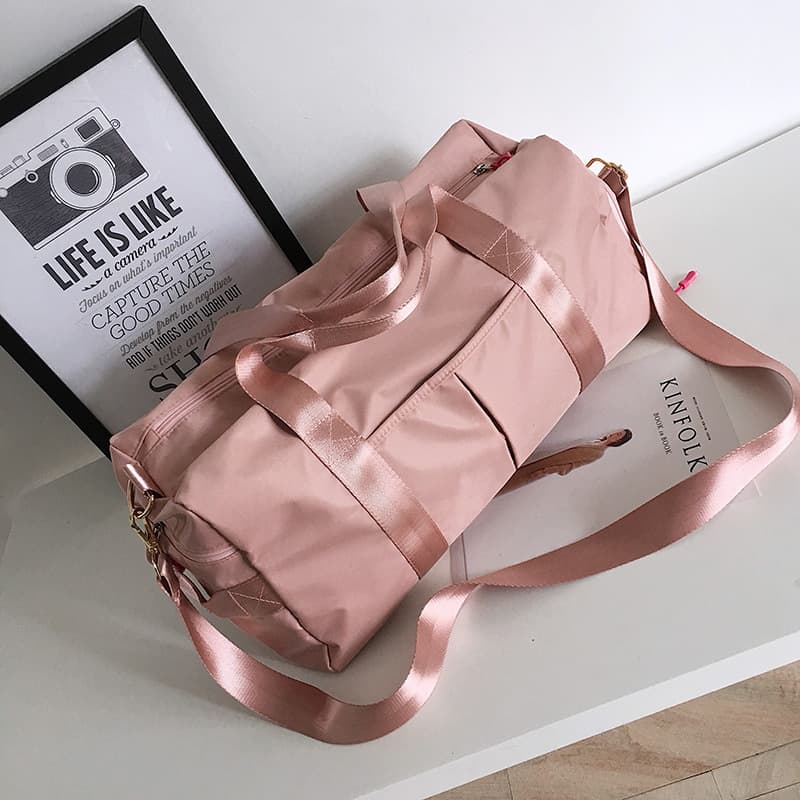 Wholesale Shoe Compartment with Wet and Dry Separation, Women's Yoga Fitness Bag, Large Capacity Travel Bag, Sports Training Logo