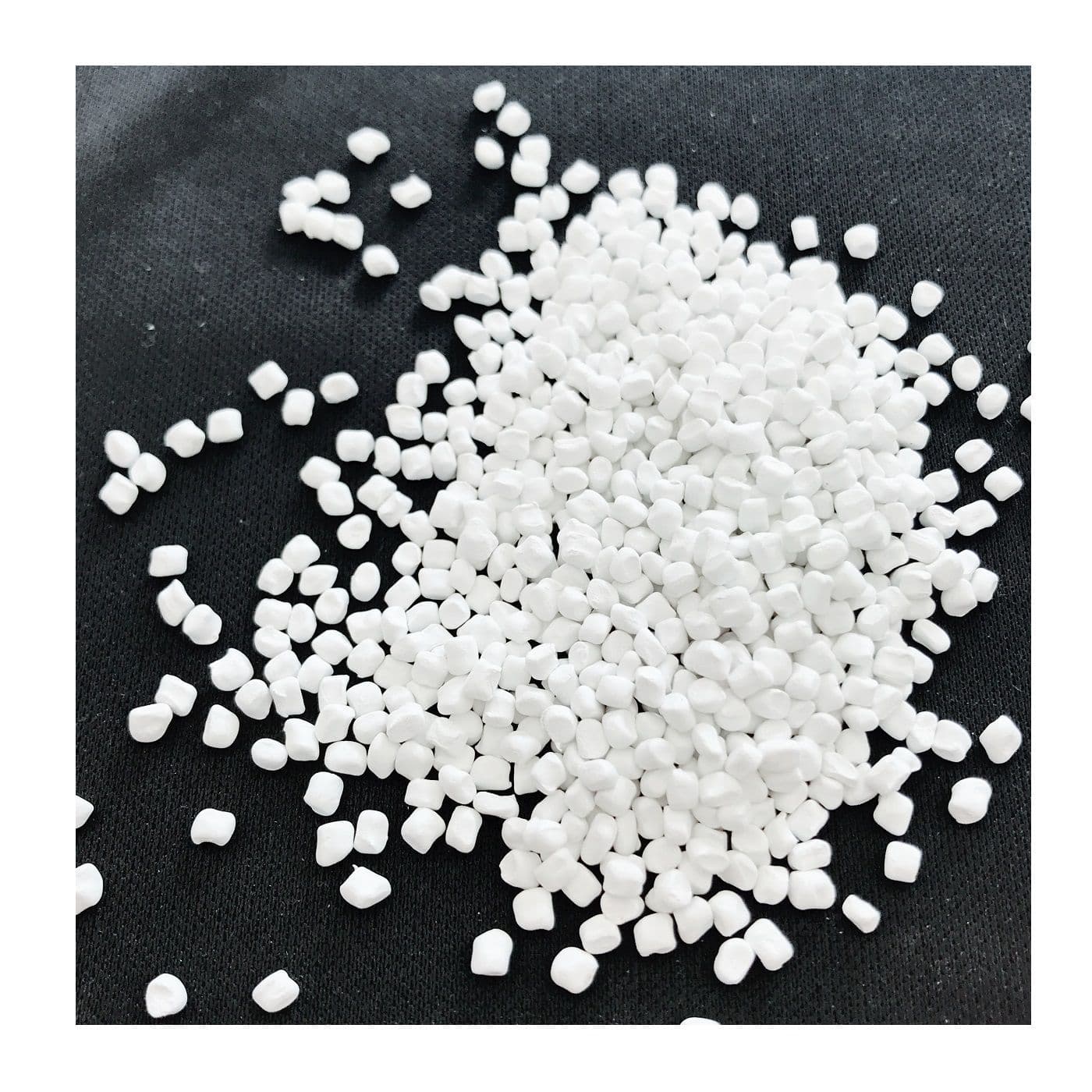 High concentration white masterbatch, high concentration, easy dispersion, suitable for injection molding, extrusion, blown film