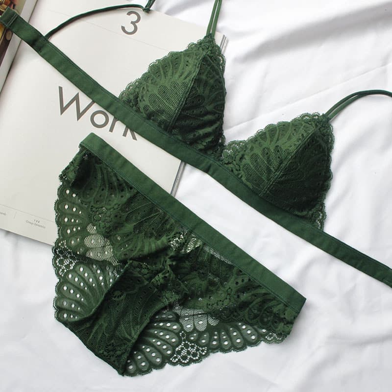 European and American Lace Women's Triangle Cup Bra Set Sexy Bralette Girl Intimates French Breast Pad Intimates