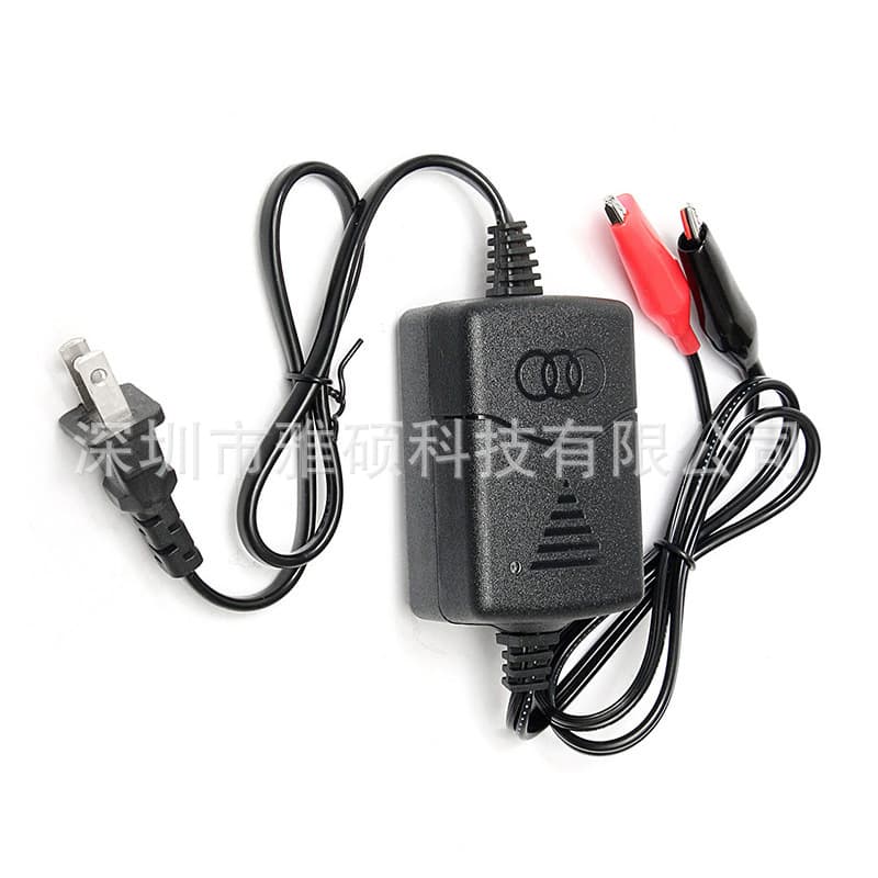 US Standard Charger 12V Lead-Acid Battery Charger 12 Volt Battery Charger 13.6-14.8V 1A