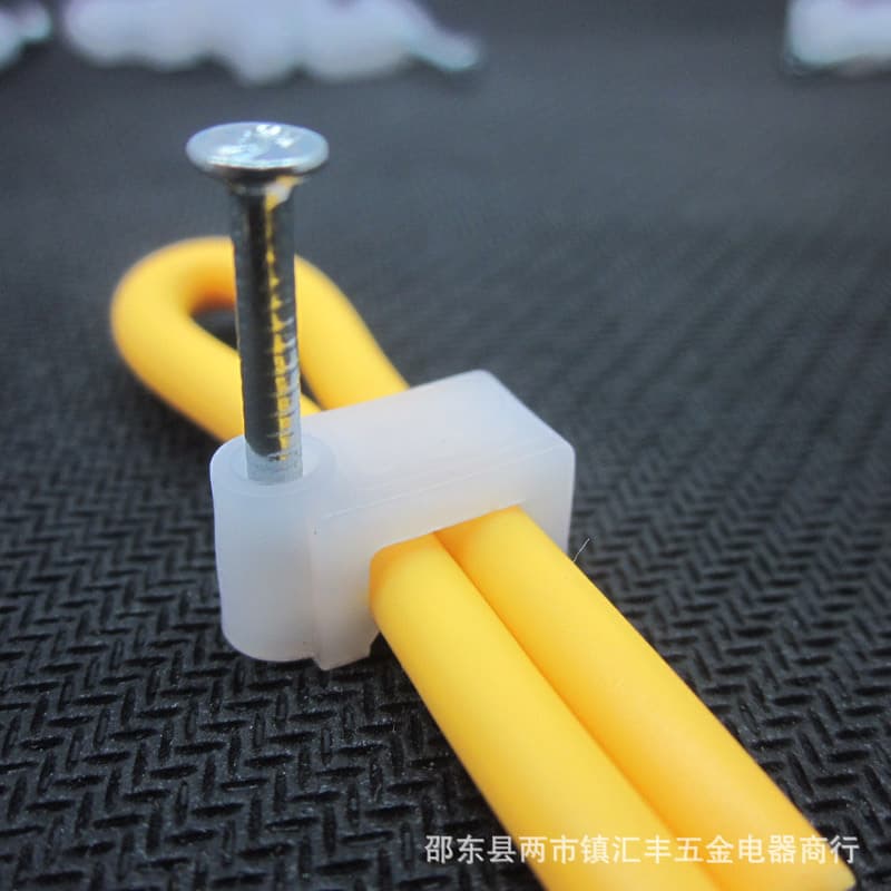 Steel nail square wire clips for cables and wires, white cable ties for wiring installation with plug-in design.