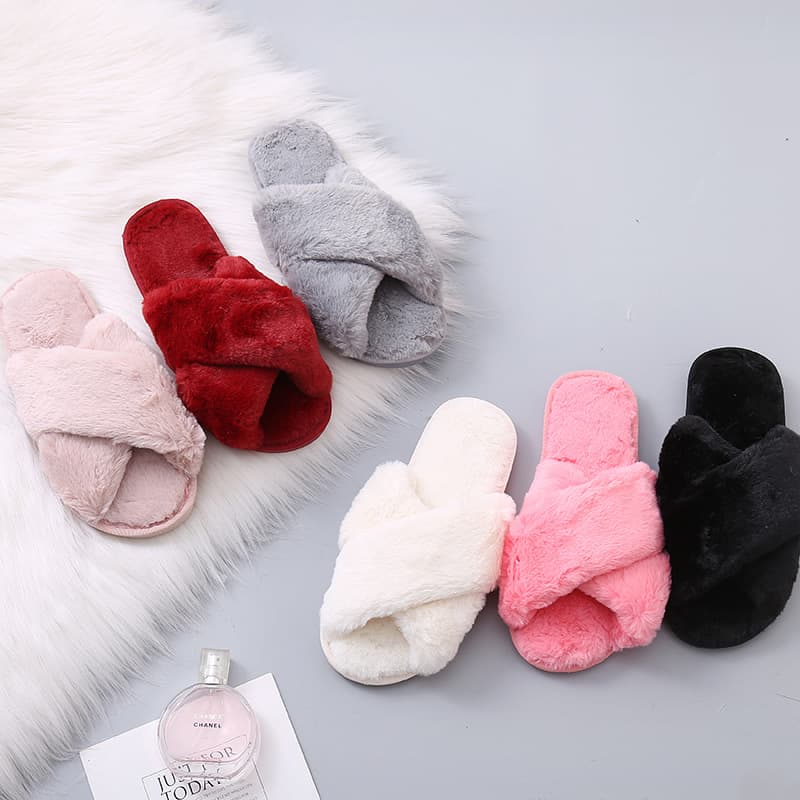 Women's New Autumn/winter Anti-slip Soft-soled Solid Color Cross-fur Cotton Slippers Indoor/outdoor Wear